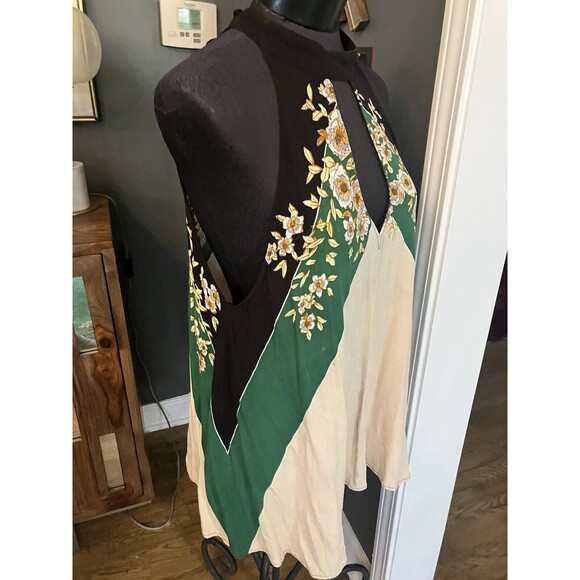 Free People Floral Boho Top Tunic Blouse S Double V Cutout Back Tie Oversized - Picture 2 of 5